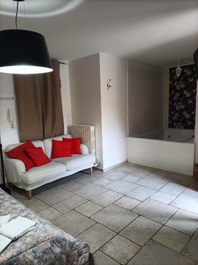 Apartment Simone Lecce Exteriör bild
