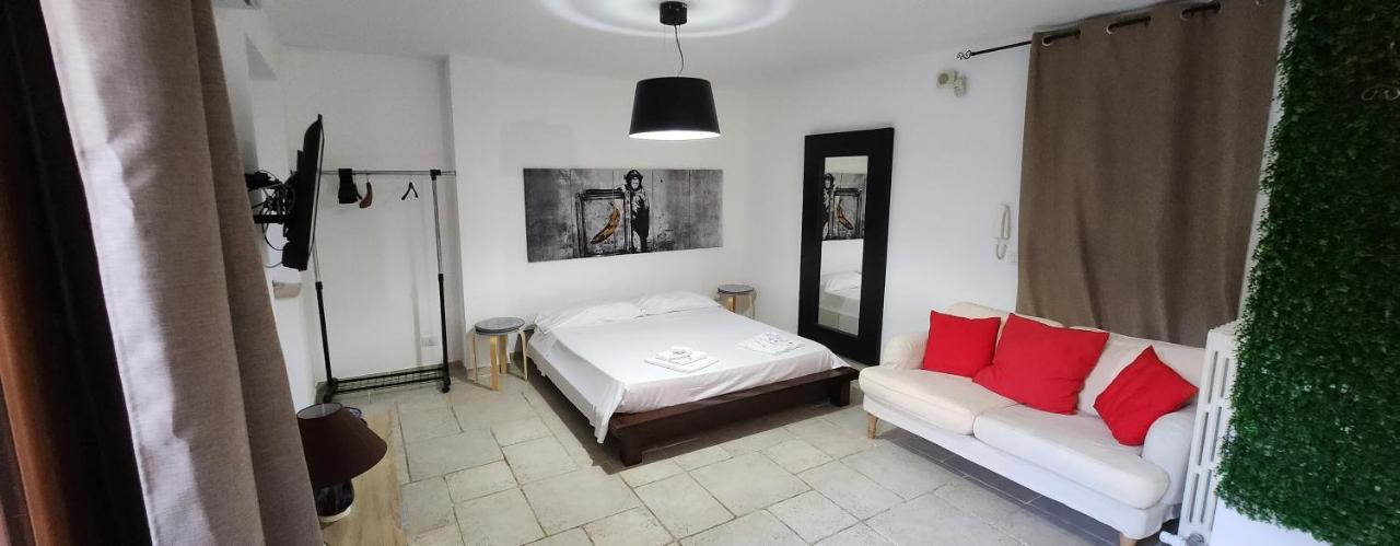 Apartment Simone Lecce Exteriör bild